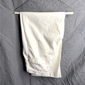 JCrew wide leg trousers in white.